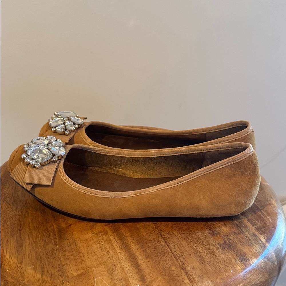 Jessica Simpson Gold Velvet Flats with Crystal embellishments Sz 8.5 medium NWOB - Picture 8 of 11